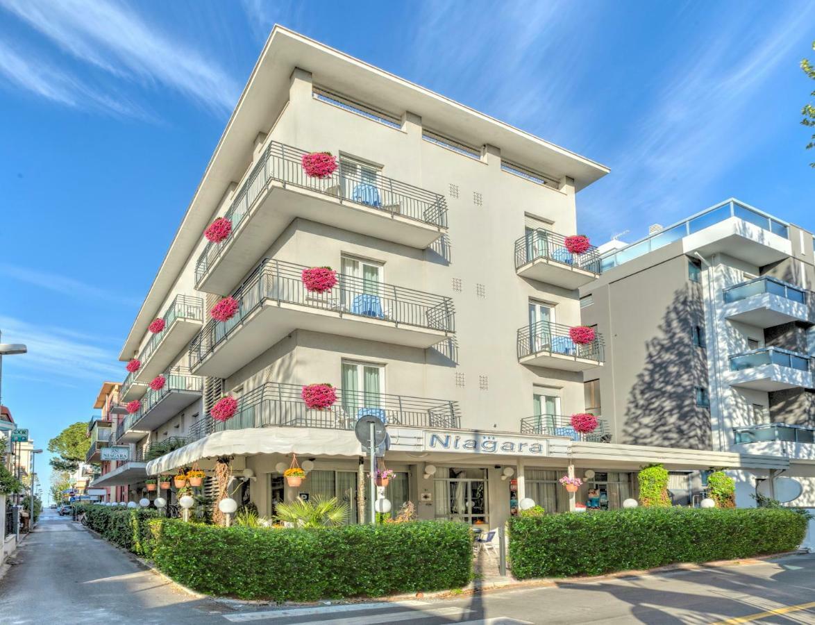 Hotel Niagara Річчоне Екстер'єр фото